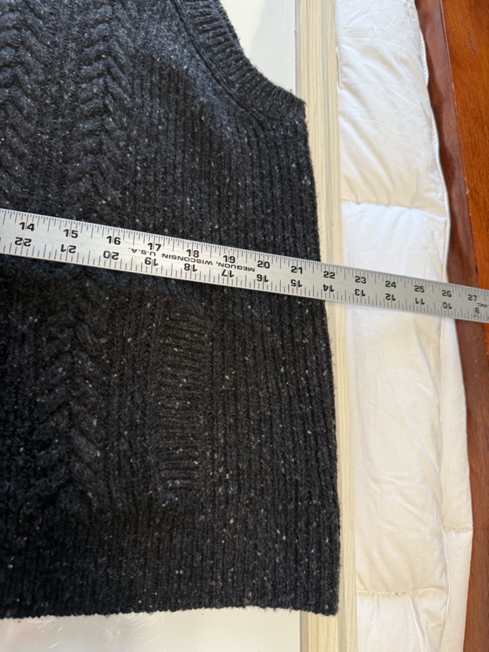 Orvis Men’s XL Wool Cashmere Full Zip Cable Knit Sweater Vest Donegal Gray - Picture 7 of 10